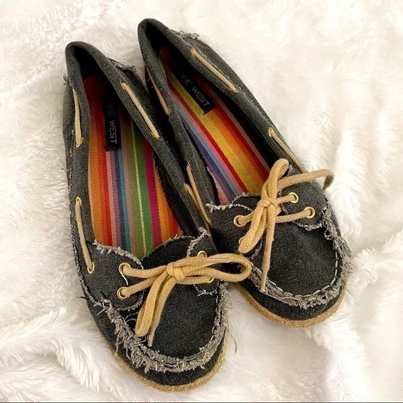 Nine West Boat Shoes size 8.5 - Picture 1 of 4